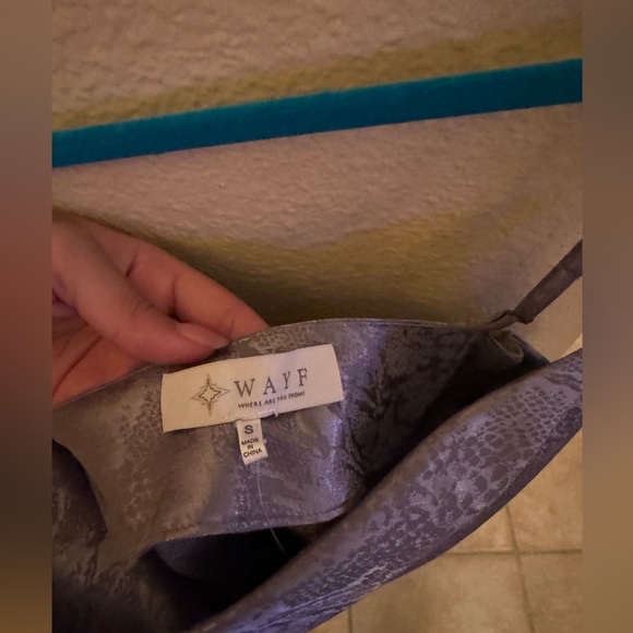 WAYF Silver Snake Print Tank Top - Picture 3 of 4